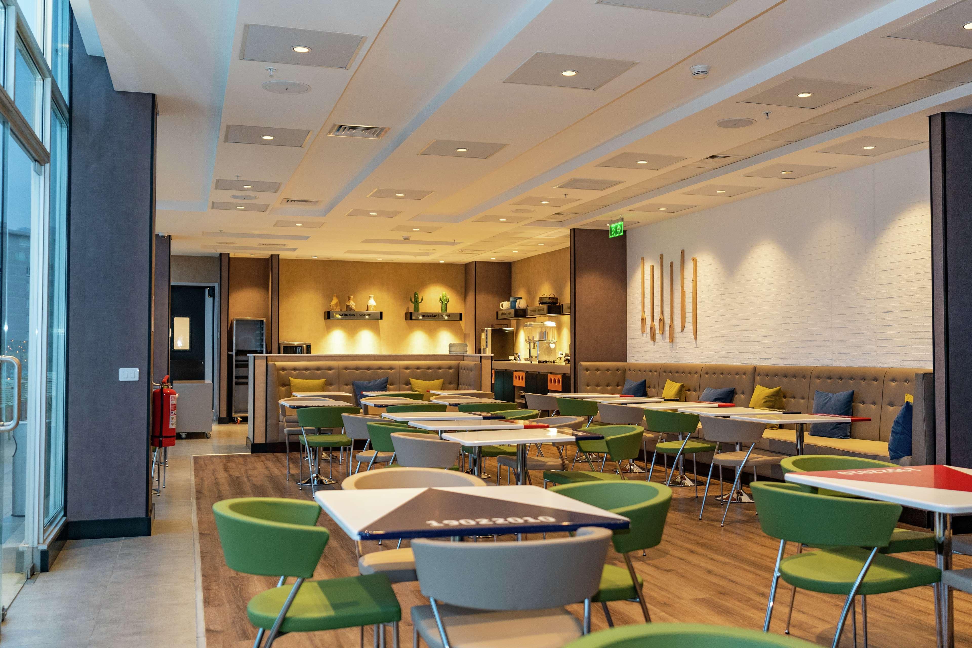 מלון Hampton By Hilton אנטופגסטה מראה חיצוני תמונה