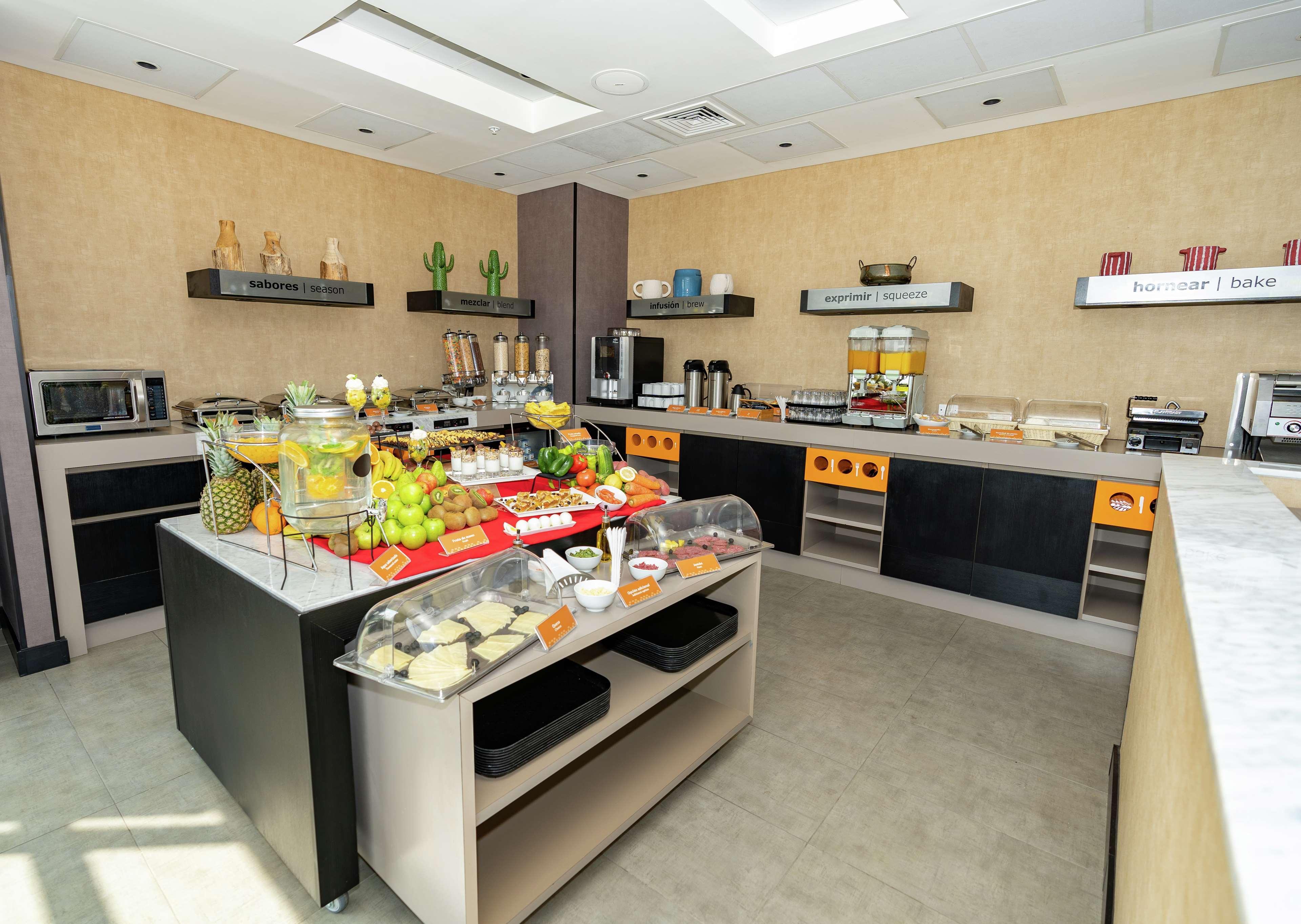 מלון Hampton By Hilton אנטופגסטה מראה חיצוני תמונה