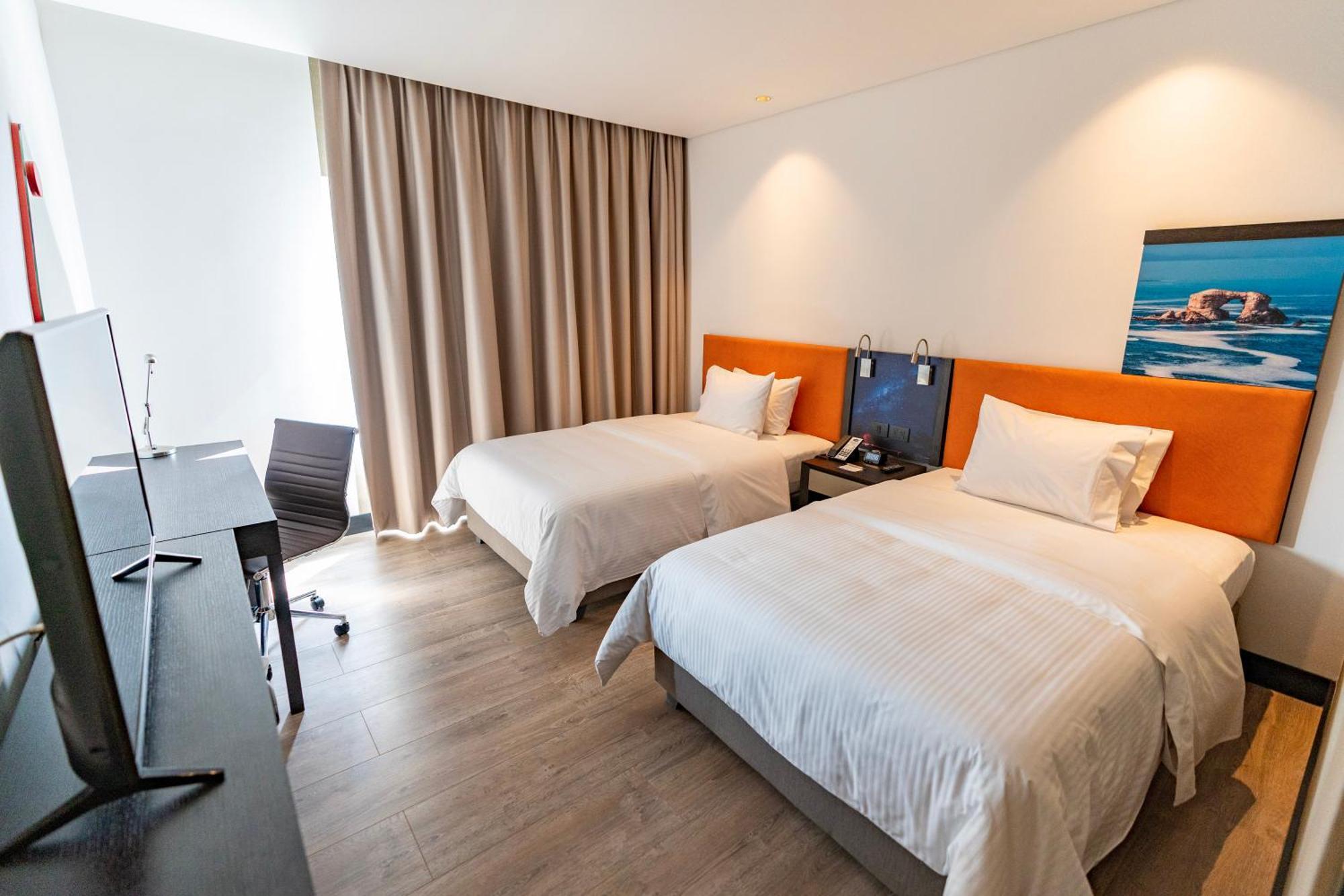 מלון Hampton By Hilton אנטופגסטה מראה חיצוני תמונה